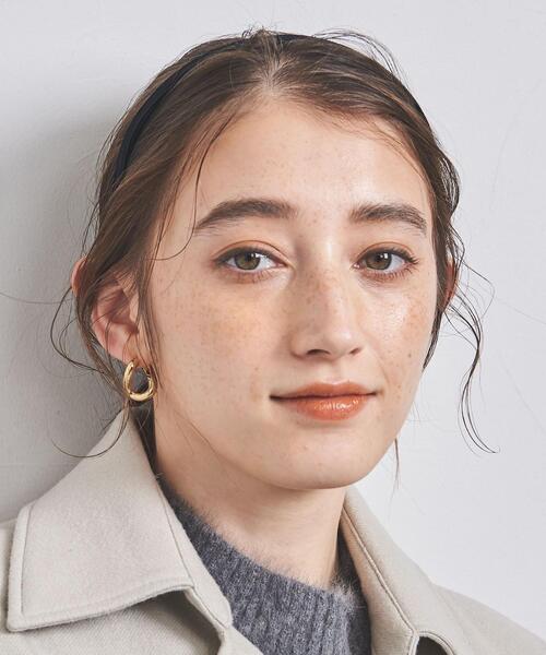 UNITED ARROWS(ユナイテッドアローズ)の「<IRIS 47>VELVET ヘッドバンド(カチューシャ・レディース・ブラック/ブラウン・FREE)」の3枚目の写真