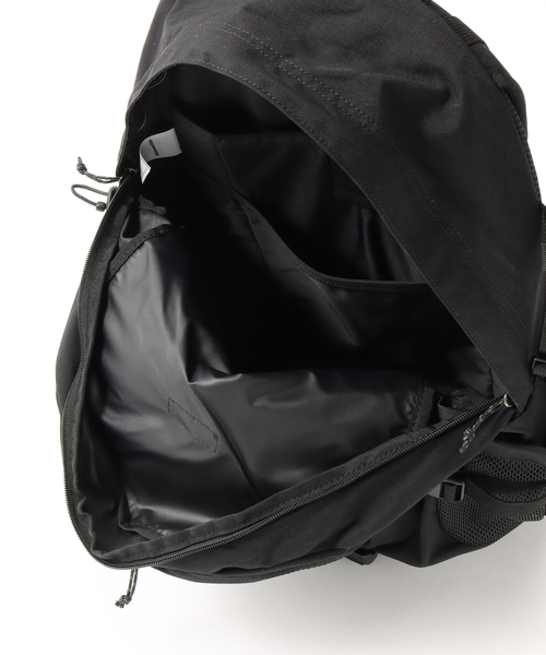 thisisneverthat(ディスイズネバーザット)の「【thisisneverthat / ディスイズネバーザット】INTL-Logo Backpack 30(バックパック/リュック・メンズ・ブラック・FREE)」の6枚目の写真