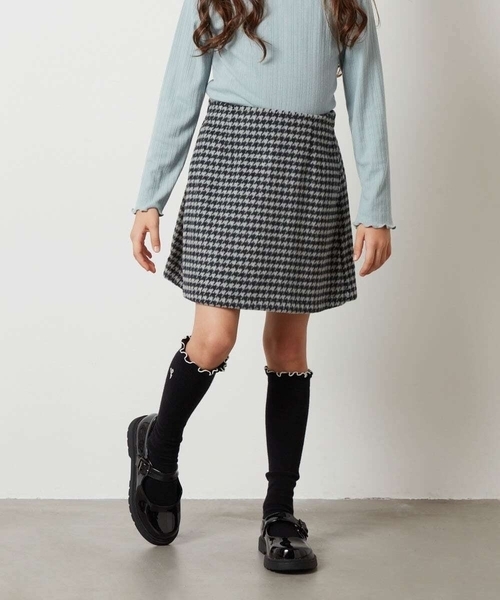 a.v.v（アーヴェヴェ）の「[140-150]【セットアップ対応】シャギーチェック台形スカート（スカート・キッズ・ライトグレー/ブラック・140/150）」の14枚目の写真