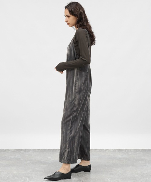 LAKOLE（ラコレ）の「ベロアサロペット / 983322（サロペット/オーバーオール・レディース・グレー/ネイビー/マスタード・SMALL/MEDIUM）」の21枚目の写真