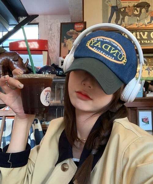 TONE SELECT GOODS(トーンセレクトグッズ)の「【urge select】切り替え デザイン デニム キャップ(キャップ・レディース・ホワイト系/ブルー系2/ブルー系1・FREE)」の3枚目の写真