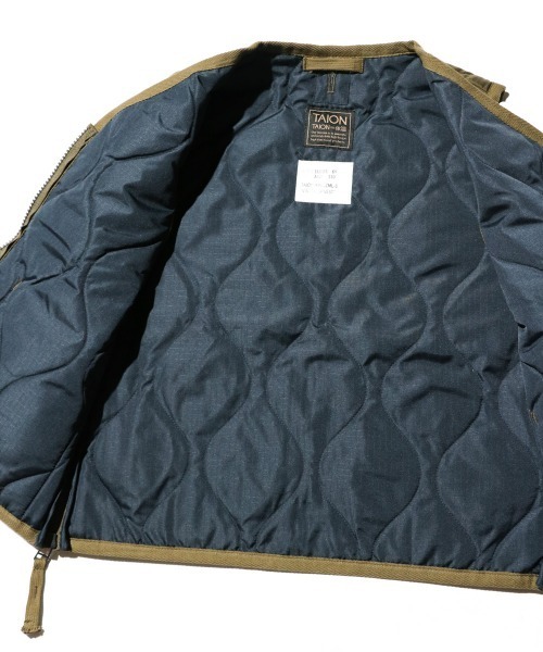 TAION(タイオン)の「TAION/タイオン "KIDS" MILITARY ZIP VNECK DOWN VEST (TAION-K001ZML-1) キッズ ミリタリー Vネックジップ ダウンベスト(ダウンジャケット/コート・キッズ・ベージュ/ブラック/オリーブ・120cm/140cm/130cm/150cm)」の11枚目の写真