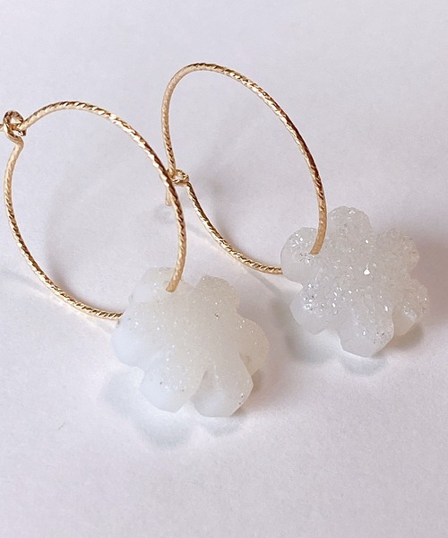 CERCA(チェルカ)の「RIYU/天然石の雪の結晶きらきらフープピアス(ピアス(両耳用)・レディース・その他1/その他2・FREE)」の10枚目の写真