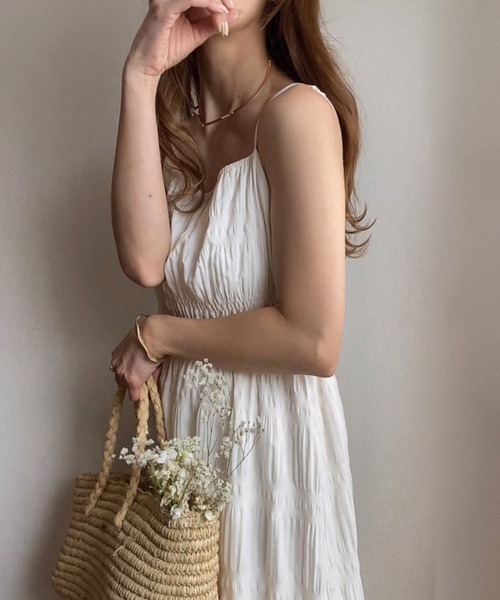 FILLOU（FILLOU）の「マジョルカシャーリングキャミワンピース（ワンピース・レディース・アイボリー/ブラック/オフホワイト・X-LARGE/LARGE/MEDIUM）」の8枚目の写真