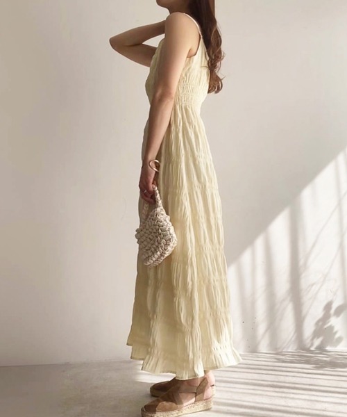 FILLOU（FILLOU）の「マジョルカシャーリングキャミワンピース（ワンピース・レディース・アイボリー/ブラック/オフホワイト・X-LARGE/LARGE/MEDIUM）」の12枚目の写真