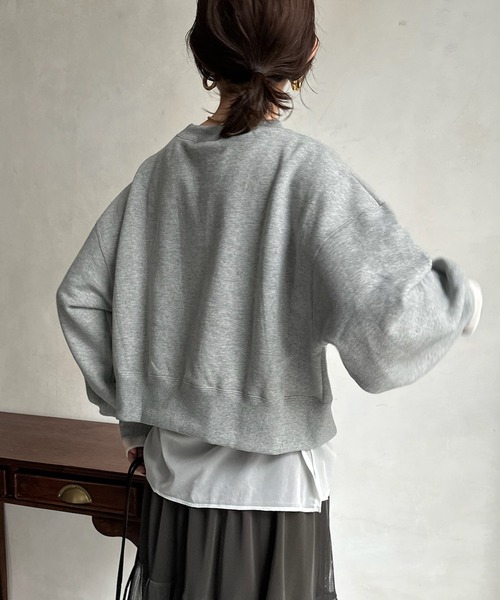 DouDou（ドゥドゥ）の「裏起毛ショート丈スウエット（Tシャツ/カットソー・レディース・ライトグレー/オフホワイト/チャコールグレー・FREE）」の21枚目の写真