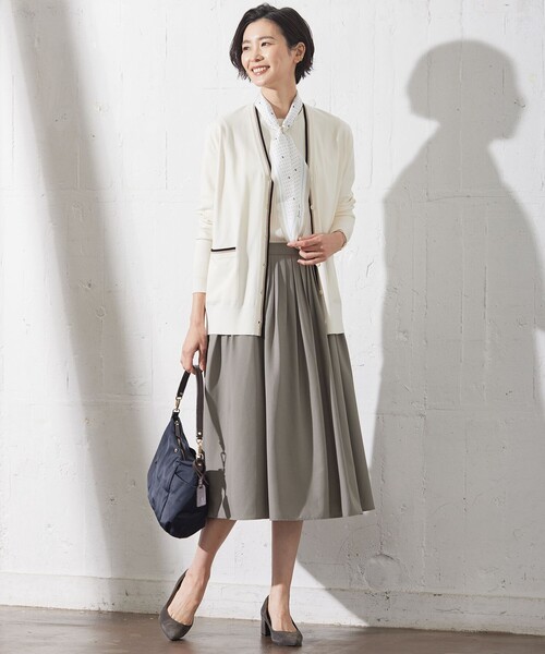 J.PRESS Ladies（J.プレス レディス）の「【洗える】ソフトブロード ランダムタック スカート（スカート・レディース・ブラック系/ライトグレー系・XXS/XS/S）」の12枚目の写真