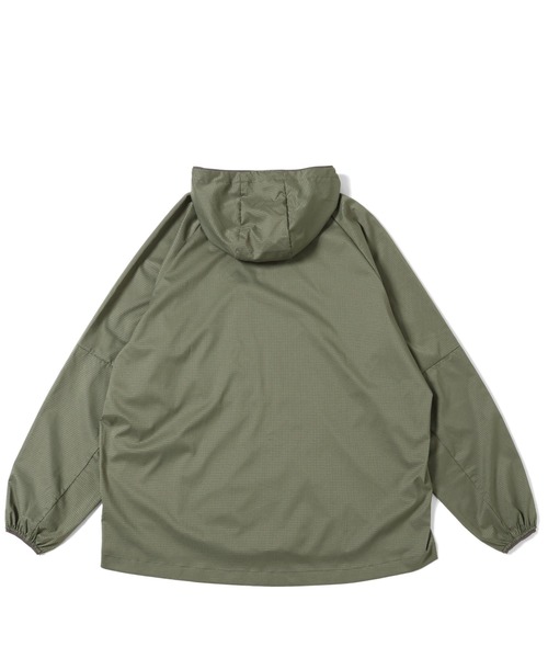 KRIFF MAYER(クリフメイヤー)の「さらさらエアーパッカブルジャケット(マウンテンパーカー・メンズ・チャコール/カラフル/イエロー/カーキ/グレー/ネイビー・MEDIUM/LARGE/X-LARGE)」の14枚目の写真