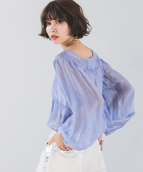 PAGEBOY（ページボーイ）の「レースアップシャーリングブラウス（シャツ/ブラウス・レディース・ブラック/アイボリー/オフホワイト/ブルー・FREE）」の9枚目の写真