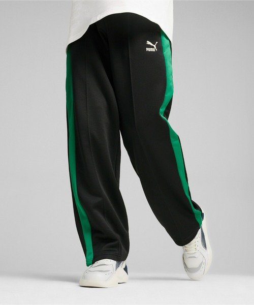 PUMA(プーマ)の「PUMA プーマ メンズ フォー ザ ファンベース T7 トラックパンツ(その他パンツ・メンズ・ブラック/ベージュ系その他・LARGE/MEDIUM/SMALL/X-LARGE/X-SMALL/XX-LARGE)」の1枚目の写真
