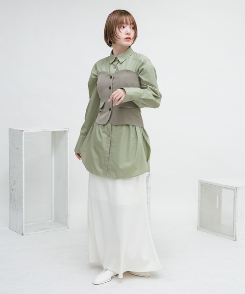 KBF（ケイビーエフ）の「ビスチェSETオーバーシャツ（シャツ/ブラウス・レディース・ベージュ系その他/ブルー系その他/グリーン系その他・ONE）」の4枚目の写真