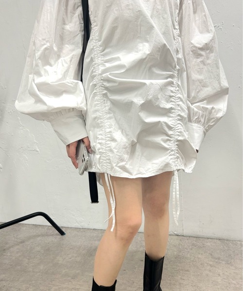 WHO'S WHO gallery（フーズフーギャラリー）の「ハーフジップギャザーボリュームワンピ（ワンピース・レディース・ブラック/オフホワイト・FREE）」の6枚目の写真