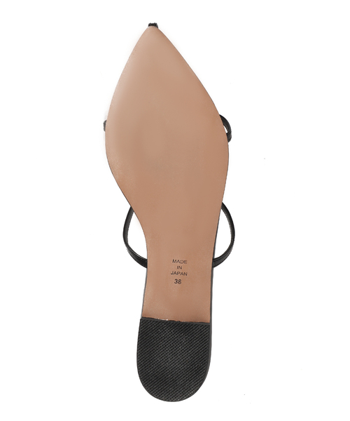 La TOTALITE（ラトータリテ）の「La Totalite クロスストラップフラットサンダル（サンダル・レディース・ブラック/レッド/ゴールド・36/37/38）」の15枚目の写真