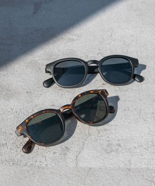 SMELLY（スメリー）の「ウェリントンマットサングラス（サングラス・レディース・ブラック/ブラウン・-）」の10枚目の写真