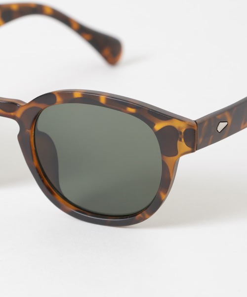 SMELLY（スメリー）の「ウェリントンマットサングラス（サングラス・レディース・ブラック/ブラウン・-）」の11枚目の写真