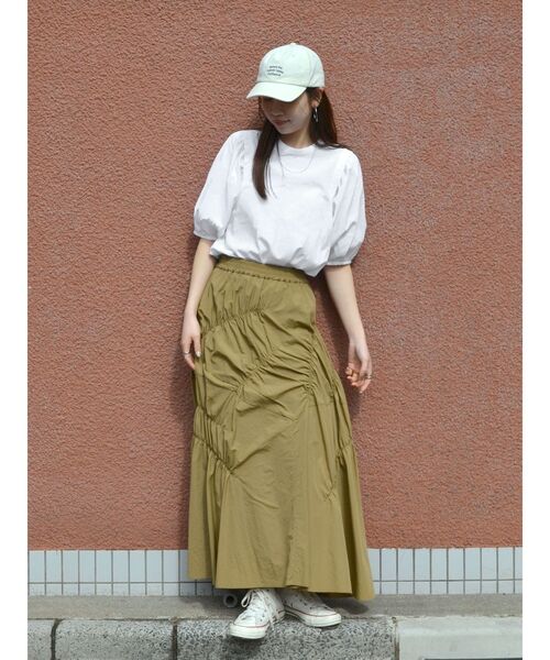 Ungrid(アングリッド)の「【WEB限定】パフスリーブブラウス(シャツ/ブラウス・レディース・ブラック/オフホワイト/グリーン系その他・FREE)」の15枚目の写真