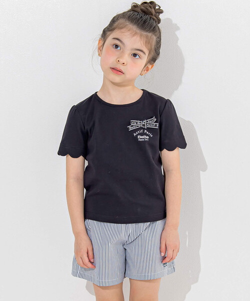 BeBe（ベベ）の「スカラップ袖ロゴリボンスムースTシャツ(90~160cm)（Tシャツ/カットソー・キッズ・ブラック/ネイビー・90cm/110cm/100cm/120cm/130cm/140cm/150cm）」の14枚目の写真