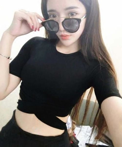 Miniministore(ミニミニストア)の「へそ出し トップス レディース 半袖(Tシャツ/カットソー・レディース・ホワイト/ブラック・FREE)」の6枚目の写真