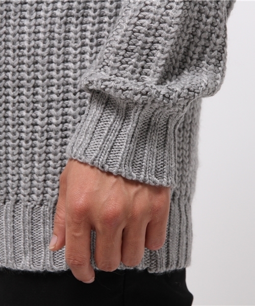 SEVENDAYS=SUNDAY（セブンデイズサンデイ）の「片アゼタートルネック　長袖プルオーバー（ニット/セーター・メンズ・ネイビー/レッド/オフホワイト/グレー・LARGE/SMALL/MEDIUM）」の8枚目の写真