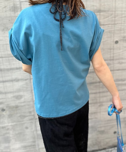 mi via loca（ミヴィアロカ）の「ターンバックCATロゴTシャツ（Tシャツ/カットソー・レディース・ライム/アイボリー/グレイッシュブルー・FREE）」の18枚目の写真