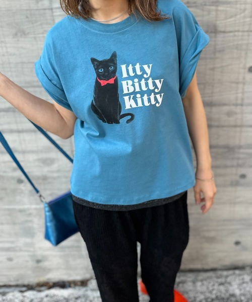 mi via loca（ミヴィアロカ）の「ターンバックCATロゴTシャツ（Tシャツ/カットソー・レディース・ライム/アイボリー/グレイッシュブルー・FREE）」の16枚目の写真