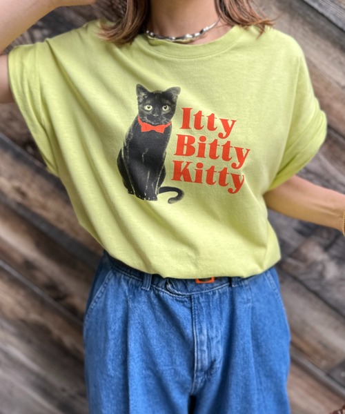 mi via loca（ミヴィアロカ）の「ターンバックCATロゴTシャツ（Tシャツ/カットソー・レディース・ライム/アイボリー/グレイッシュブルー・FREE）」の5枚目の写真