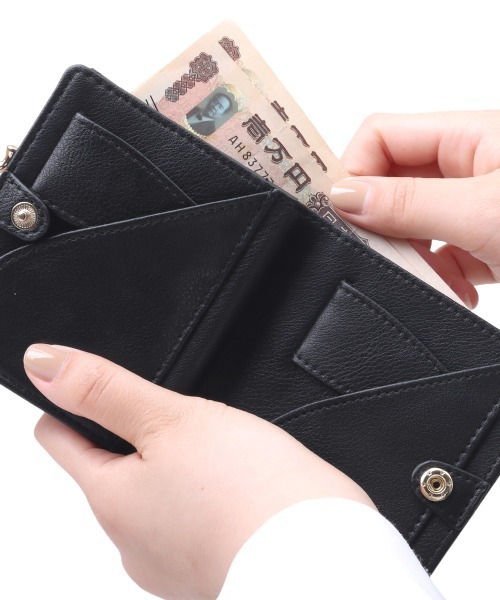 Clelia(クレリア)の「エナメルラメ加工がま口ミニ財布(財布・レディース・ブルー/グリーン・ONE SIZE)」の4枚目の写真
