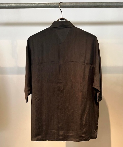 CUSTOM CULTURE（カスタムカルチャー）の「【Custom Culture】キュプラTWILL ドルマン ショートスリーブ シャツ（シャツ/ブラウス・メンズ・ライトベージュ/ブラウン系その他/ブラック/ホワイト系その他/サックスブルー・3/2）」の12枚目の写真