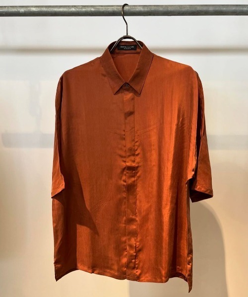 CUSTOM CULTURE（カスタムカルチャー）の「【Custom Culture】キュプラTWILL ドルマン ショートスリーブ シャツ（シャツ/ブラウス・メンズ・ライトベージュ/ブラウン系その他/ブラック/ホワイト系その他/サックスブルー・3/2）」の15枚目の写真