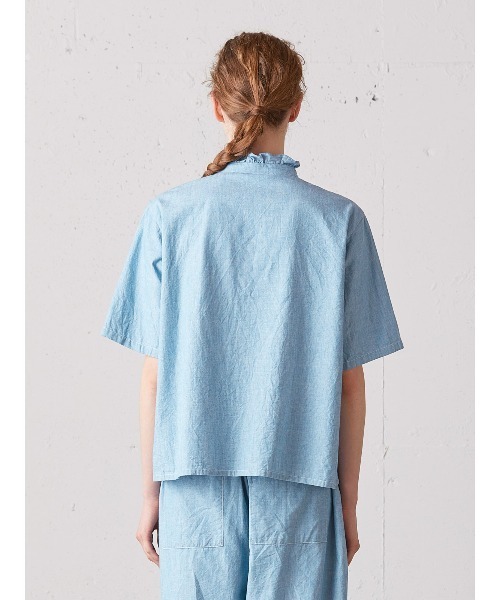 【超美品】Midi Umi ミディウミ　フリルショートハーフスリーブシャツ MidiUmi（ミディウミ）の「MidiUmi フリルショートハーフ