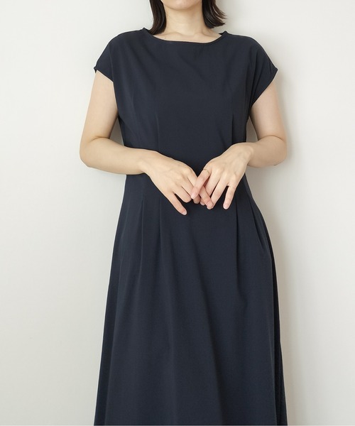 Virca(ヴィルカ)の「タックウエストワンピース(ワンピース・レディース・ブラック/イエロー/ネイビー・38)」の20枚目の写真