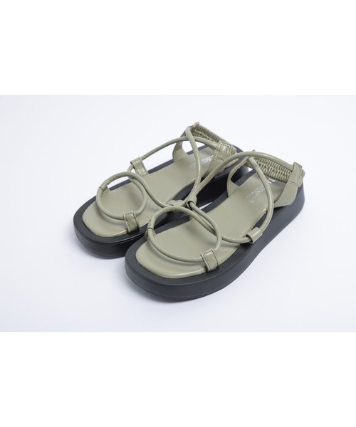 La-gemme（ラジェム）の「クロスストラップサンダル（サンダル・レディース・ホワイト/ブラック/ブラウン/オリーブ・36/37/40/38/39/35）」の8枚目の写真