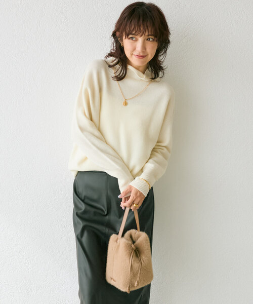 RIVE DROITE(リヴドロワ)の「【シーズンムードを高める】フェイクファーハンドバッグ(ハンドバッグ・レディース・ベージュ/ダークブラウン・FREE)」の15枚目の写真