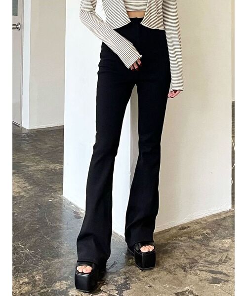 EMODA（エモダ）の「ストレッチリブパンツ（その他パンツ・レディース・ブラウン/ブラック・MEDIUM/SMALL）」の2枚目の写真