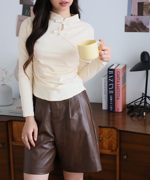 Doula Doula(ドゥーラドゥーラ)の「チャイナ風カットソー(Tシャツ/カットソー・レディース・ベージュ/ブラック/ホワイト・M/L)」の22枚目の写真