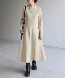 HUG.U（ハグユー）の「Aラインニットワンピース（ワンピース）」