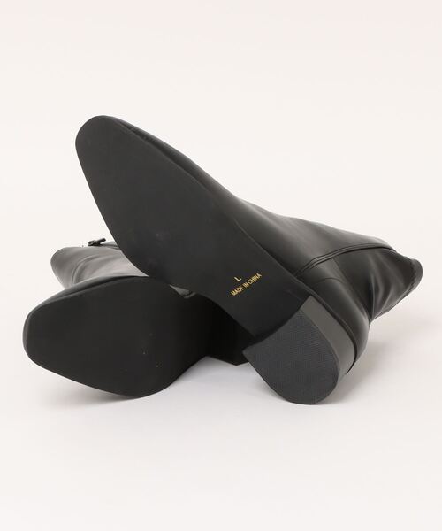 Noubel Voug Relax（ヌーベルヴォーグリラックス）の「サイドファスナー スクエアトゥ エレガントショートブーツ（ブーツ・レディース・ブラック・M/S/LL/L）」の11枚目の写真