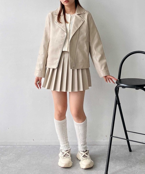 AS KNOW AS plus（アズノゥアズプラス）の「◇レギュラー フェイクレザーライダース　セットアップ可能（ライダースジャケット・レディース・ブラック/グレイッシュベージュ/アイボリー/ブラウン系・FREE）」の17枚目の写真