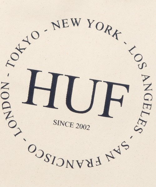 HUF(ハフ)の「FINE PRINT 2WAY TOTE BAG / HUF ハフ トートバッグ A4(トートバッグ・メンズ・ナチュラル/ブラック・ONE SIZE)」の7枚目の写真