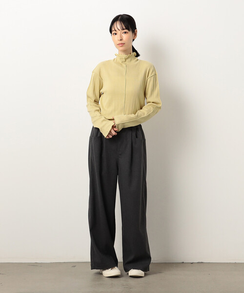 ONIGIRI（オニギリ）の「コットン ランダムリブ　ハイネックＴシャツ（長袖）（Tシャツ/カットソー・レディース・チャコール/イエロー/アイボリー/グリーン・FREE）」の13枚目の写真