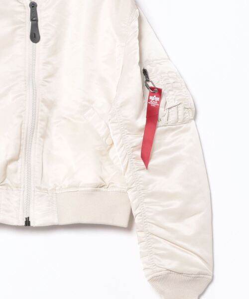 Alpha Industries（アルファインダストリーズ）の「【ALPHA】MA-1 ジャケット（MA-1・レディース・ホワイト・S/M）」の4枚目の写真