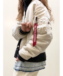 ALPHA（アルファ）｜MA-1（ホワイト系）一覧 - WEAR