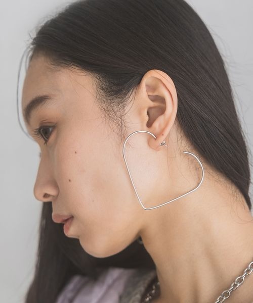 JEANASIS（ジーナシス）の「【ステンレス】ハートフープピアス/253472（ピアス（両耳用）・レディース・シルバー/ゴールド・FREE）」の3枚目の写真