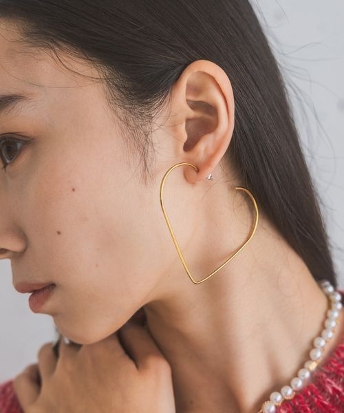 JEANASIS（ジーナシス）の「【ステンレス】ハートフープピアス/253472（ピアス（両耳用）・レディース・シルバー/ゴールド・FREE）」の5枚目の写真