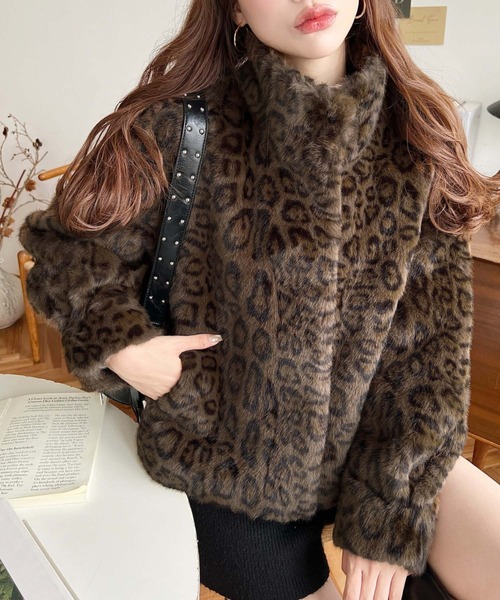 スタンドカラーレオパード柄ファーブルゾン（ブルゾン）｜LOULOU
