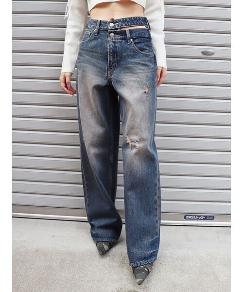 EVRIS（エヴリス）の「サイドオープンウエストデニムパンツ（デニムパンツ・レディース・ライトブルー/インディゴブルー・MEDIUM/SMALL）」の17枚目の写真