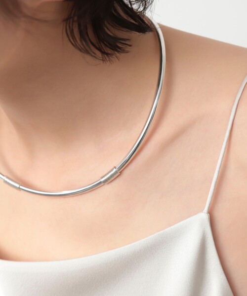 NOLLEY’S（ノーリーズ）の「【grace grace/グラスグラス】コイルチョーカー（チョーカー・レディース・シルバー/ゴールド・FREE）」の4枚目の写真