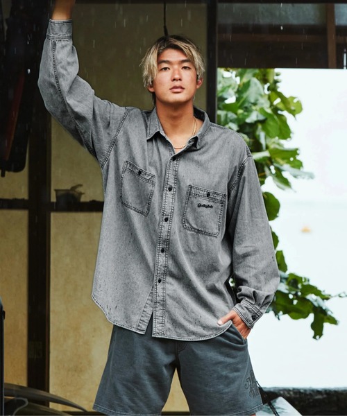 Quiksilver(クイックシルバー)の「SHORE WASH SHIRTS /クイックシルバーウォッシュ加工ロゴ刺繍シャツ(シャツ/ブラウス・メンズ・ブルー/ブラック・MEDIUM/SMALL/LARGE/X-LARGE)」の1枚目の写真