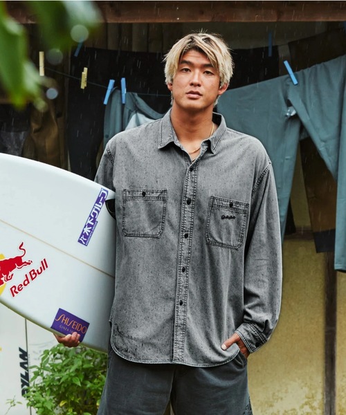 Quiksilver(クイックシルバー)の「SHORE WASH SHIRTS /クイックシルバーウォッシュ加工ロゴ刺繍シャツ(シャツ/ブラウス・メンズ・ブルー/ブラック・MEDIUM/SMALL/LARGE/X-LARGE)」の12枚目の写真