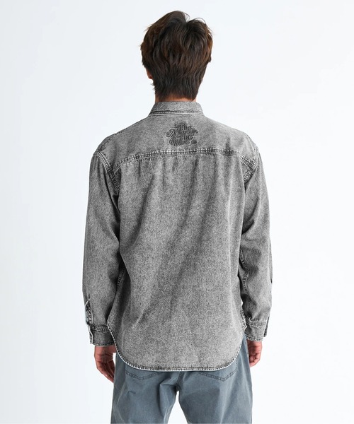 Quiksilver(クイックシルバー)の「SHORE WASH SHIRTS /クイックシルバーウォッシュ加工ロゴ刺繍シャツ(シャツ/ブラウス・メンズ・ブルー/ブラック・MEDIUM/SMALL/LARGE/X-LARGE)」の11枚目の写真